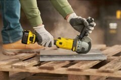 Stanley ‎SFMCG400 4.0 AH Çift Akülü 125MM Şarjlı Avuç Taşlama